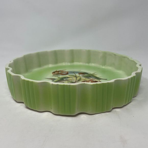 Vintage 1980 Ceramic Pie Plate Dish Green Scalloped Hummingbird Floral Design - Picture 2 of 11